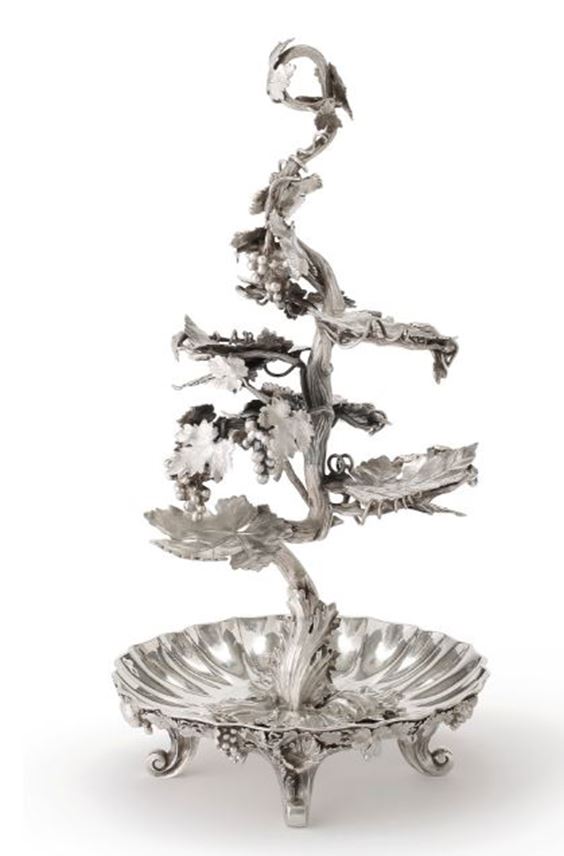 Victorian silver vineleaf centrepiece | MasterArt